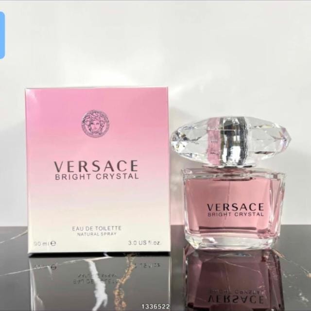 Image of Versace Bright Crystal Eau de Toilette 90ml – Fresh, Elegant & Feminine Fragrance